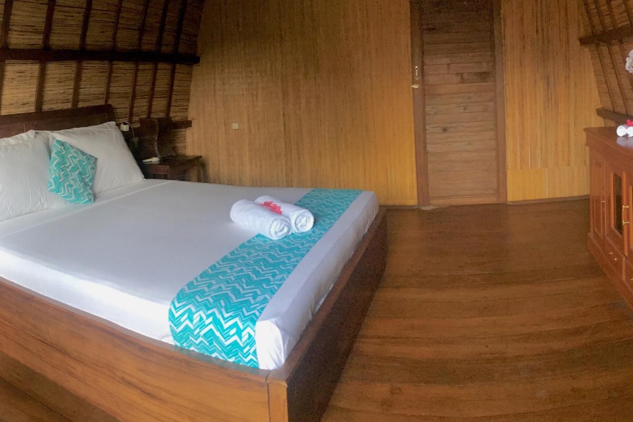 Amora Villa Gili Trawangan Exterior photo